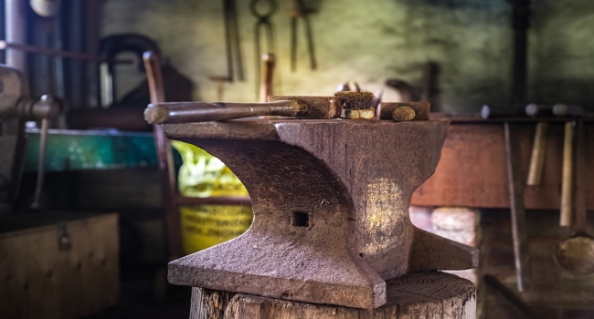The Anvil The Bible, like the anvil, wears out hammer-like attacks